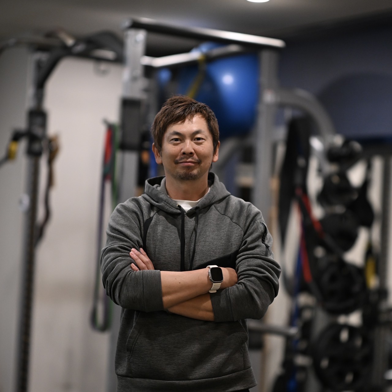 岡本 隼人 トレーナー